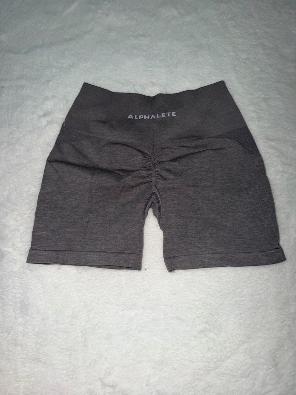 Alphalete Amplify Shorts Gray Small